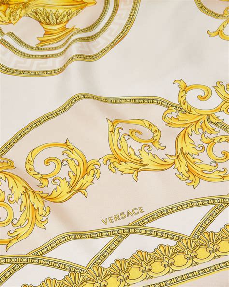 foulard papi versace|versace foulards.